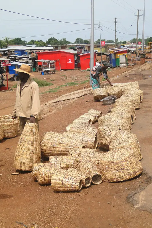 Bolga baskets for sale by the road