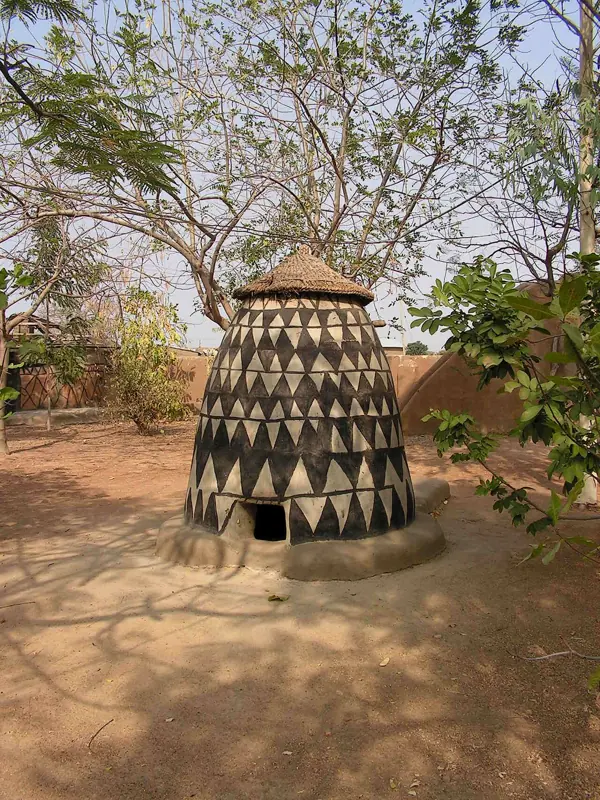 A painted building at Sumbrungu, Bolgatanga