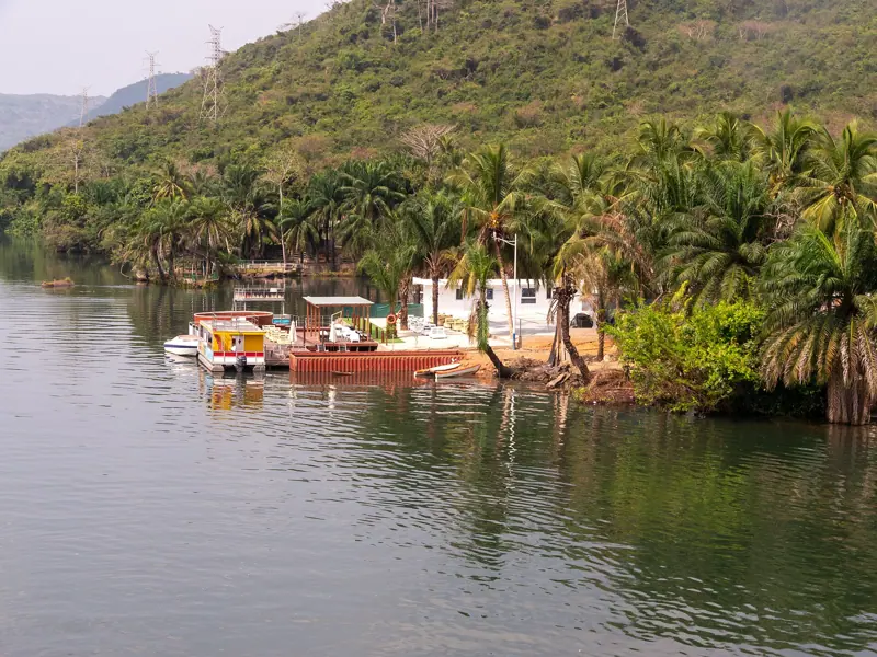 The Volta from the Adomi Bridge