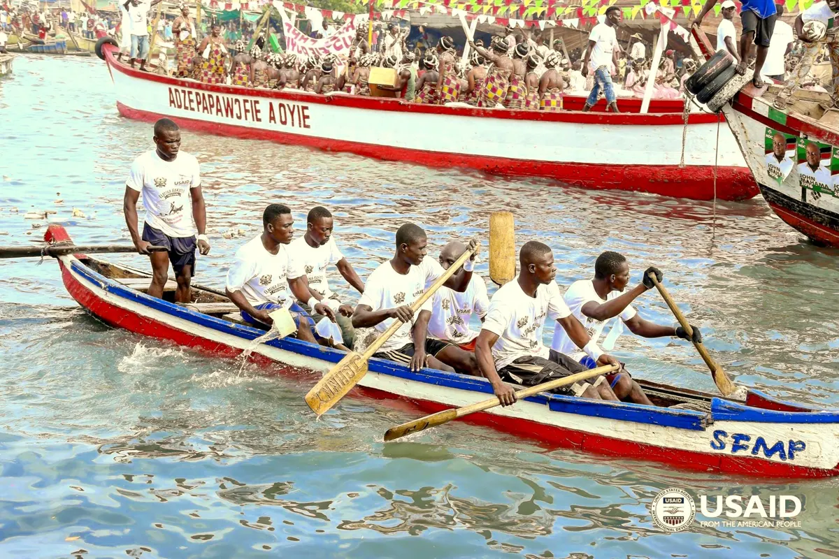 Bakatue, Elmina